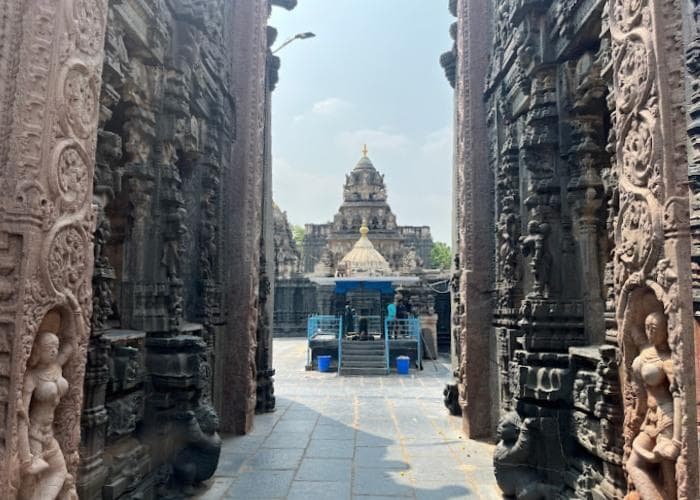 Vijayanagara Era Shri Bugga Ramalingeshwara Swamy Temple
